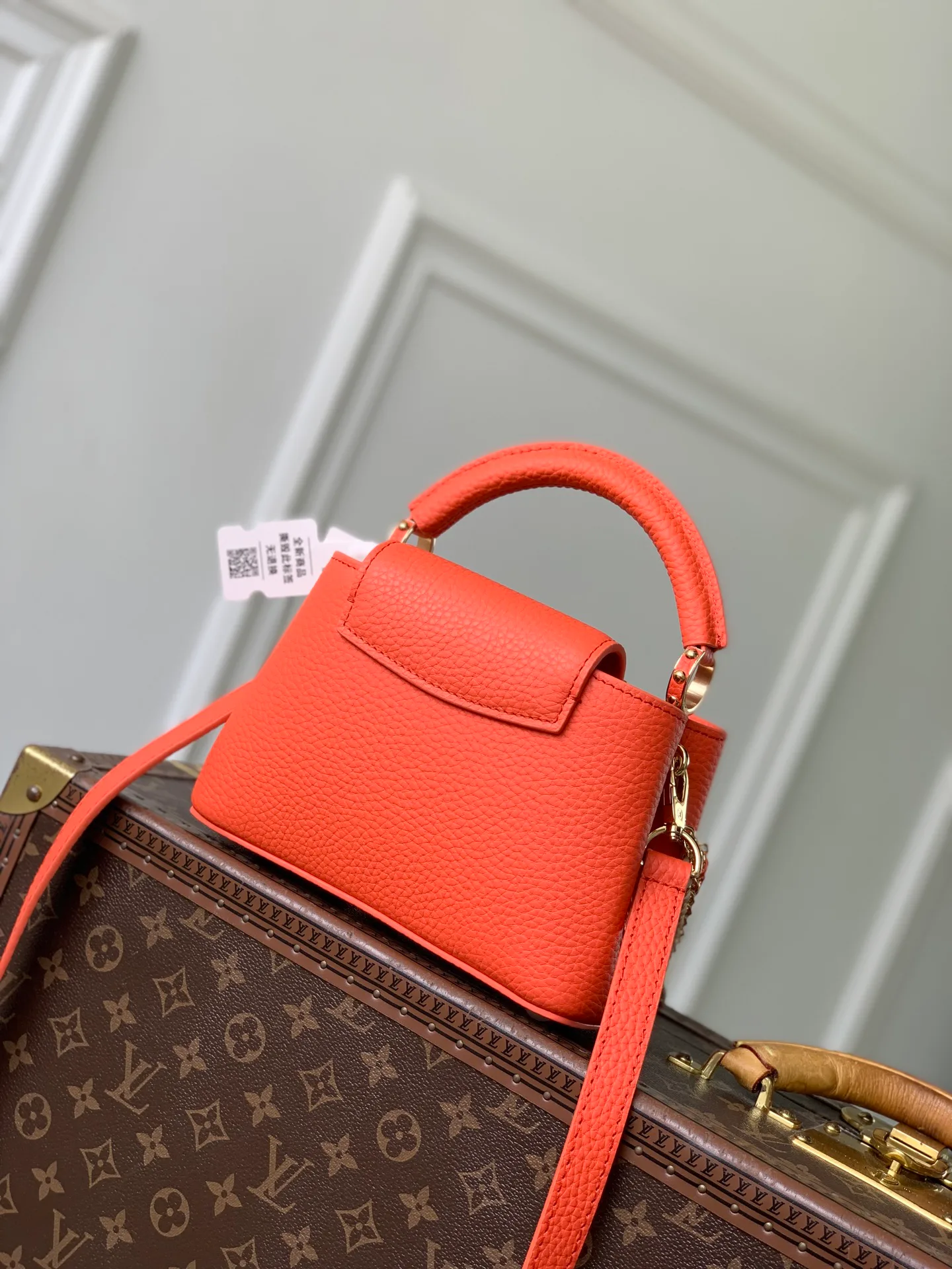 Women's Classic Handbags LOUIS VUITTON 18147582