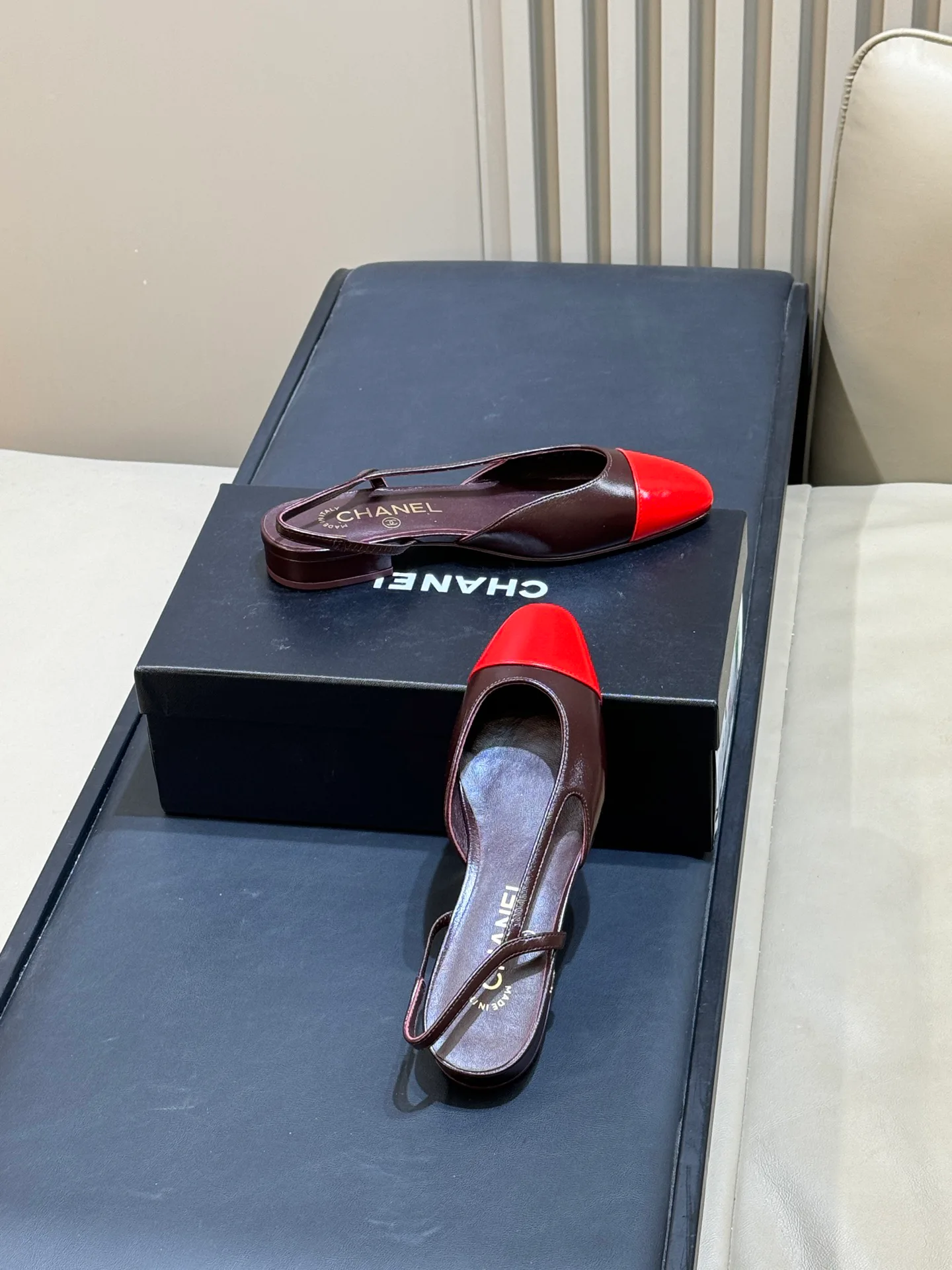 Women's Heels CHANEL 18073622