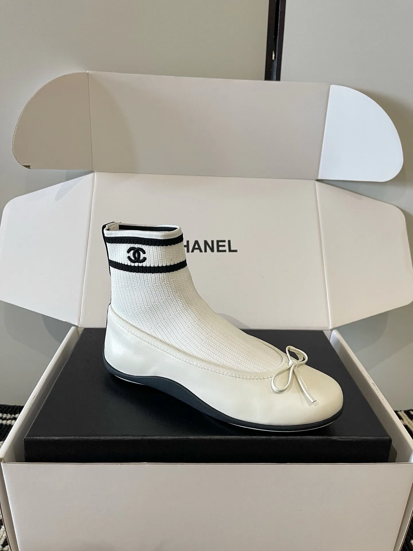 Women's Ballet Flats CHANEL 17866969
