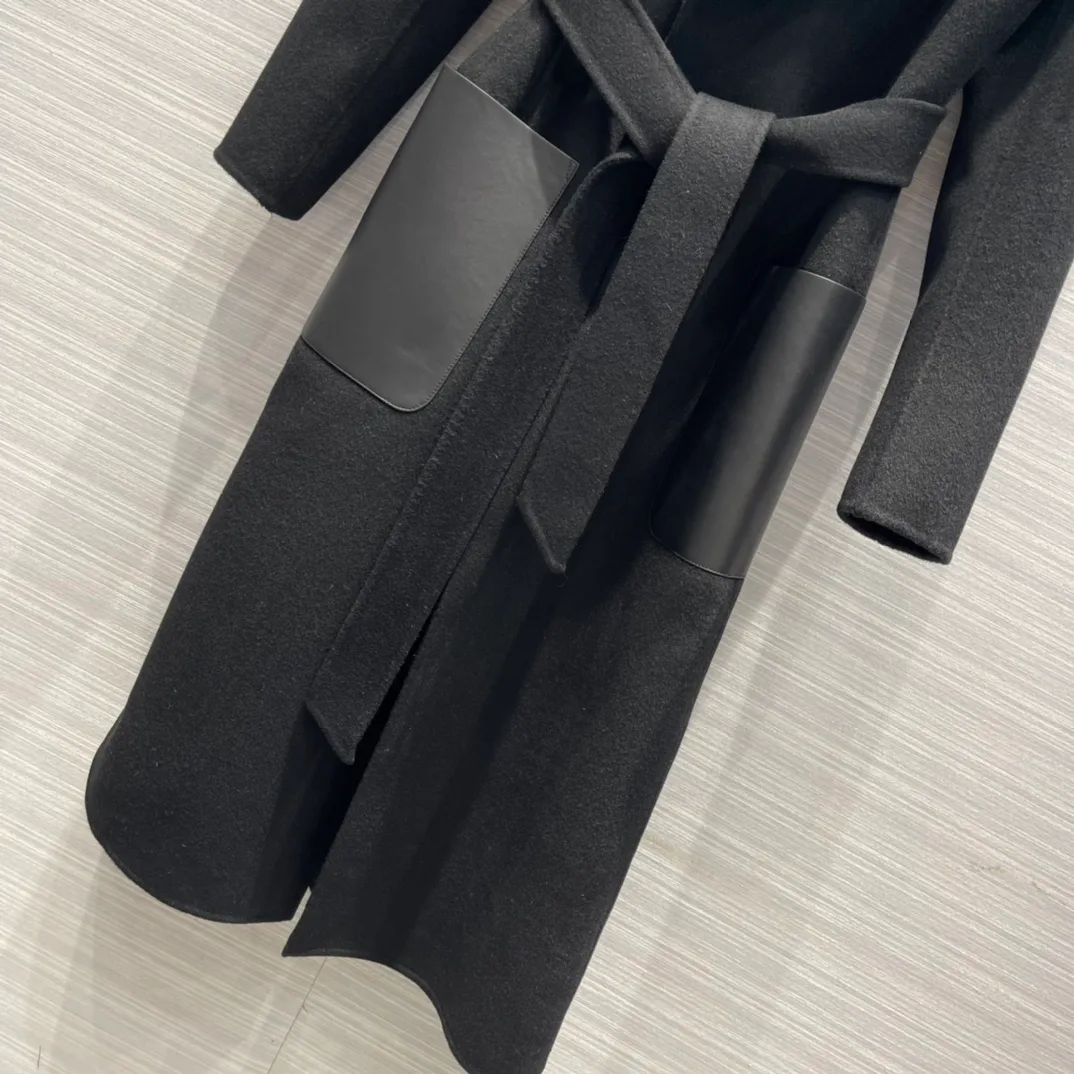 Women's Coats FENDI 18200673