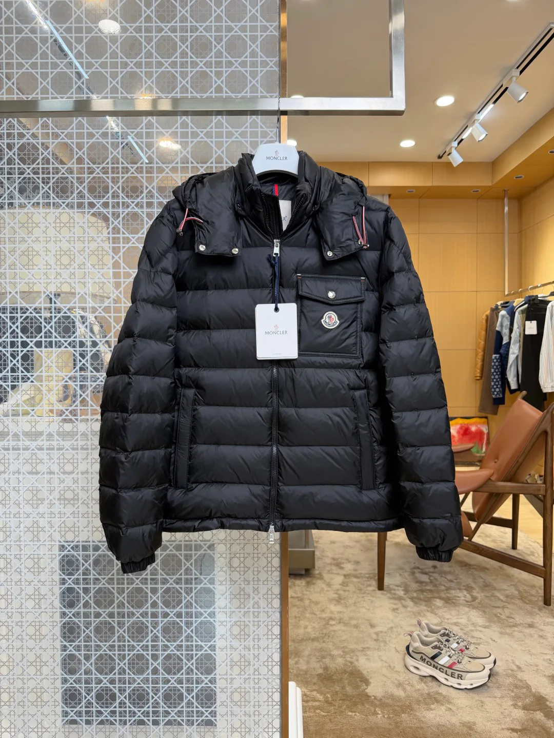 Men's Jackets And Down Jackets MONCLER 18260911