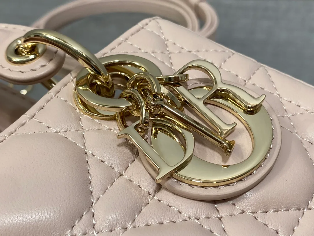 Women's Classic Handbags CHRISTIAN DIOR 17770403