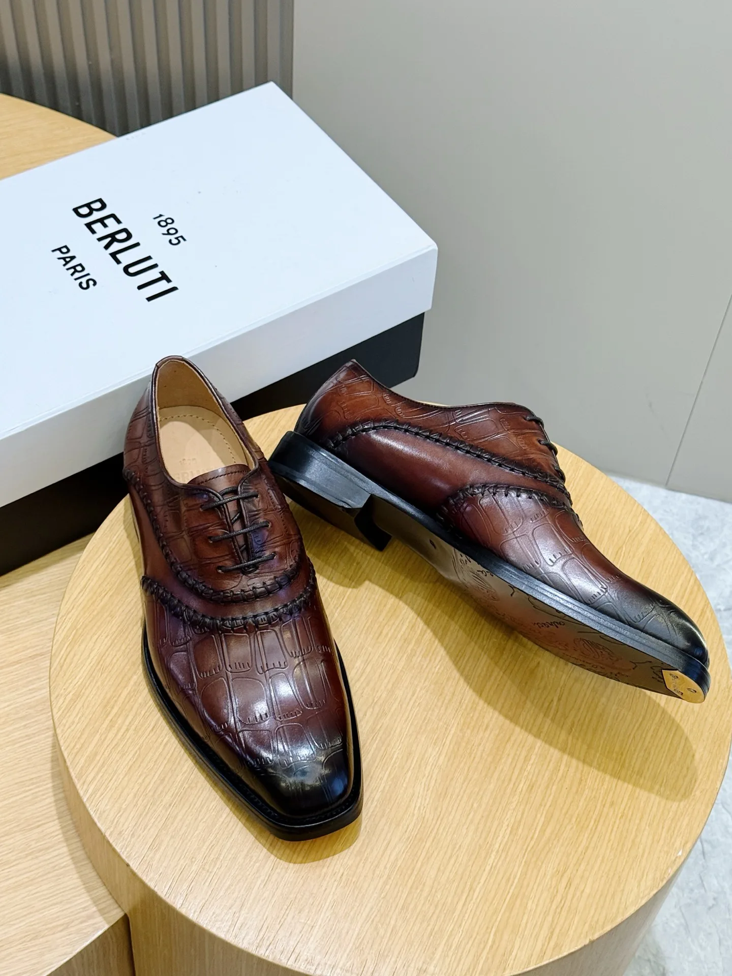 Men's Loafers And Dress Shoes BERLUTI 17649437