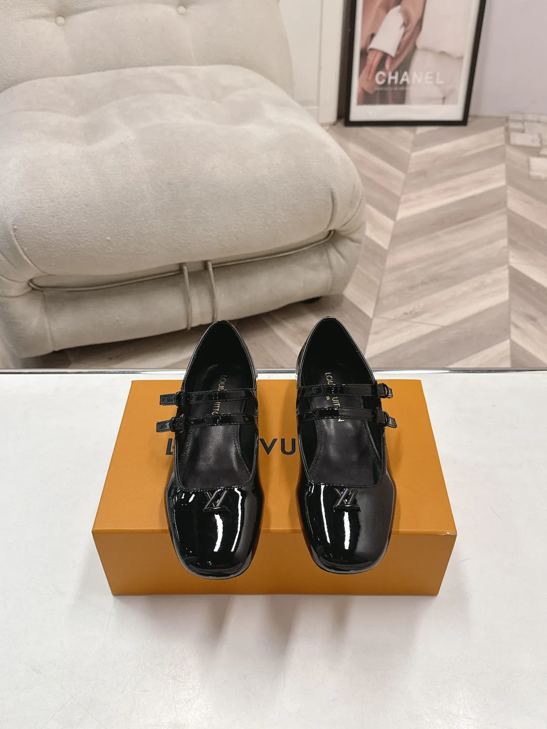 Women's Ballet Flats LOUIS VUITTON 17968739