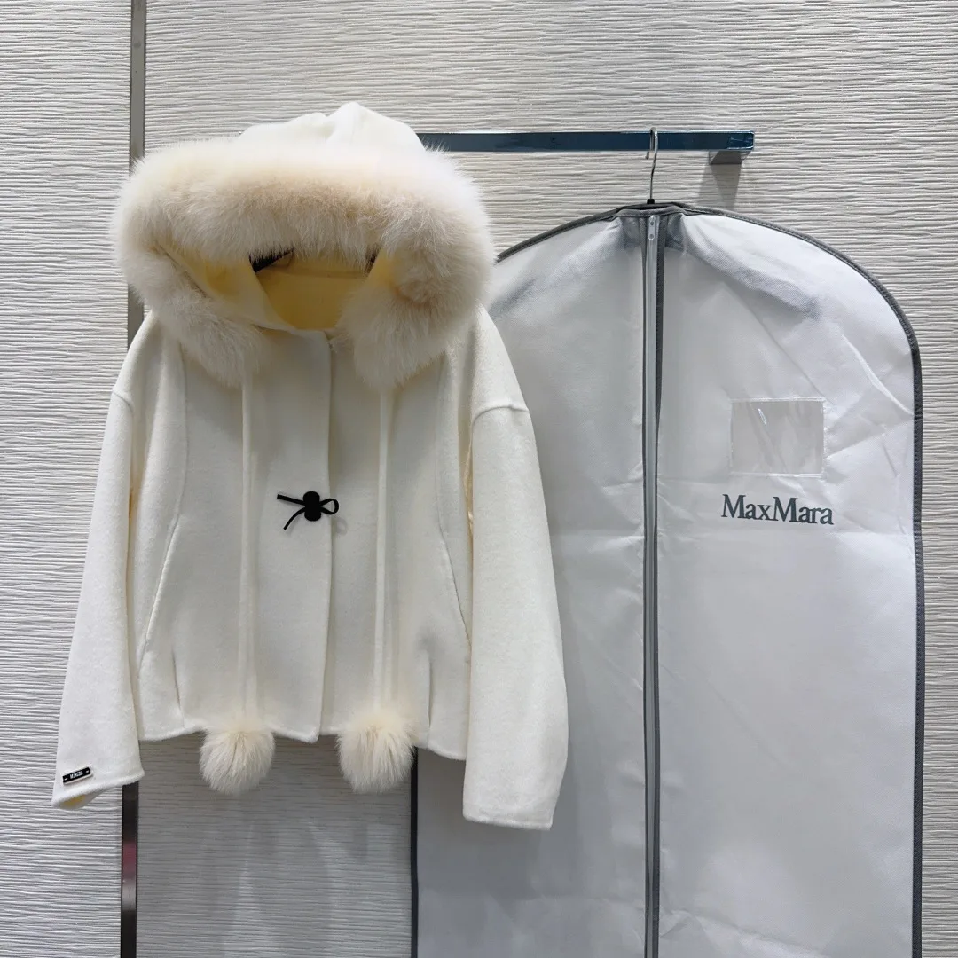 Women's Coats MAX MARA 18456287