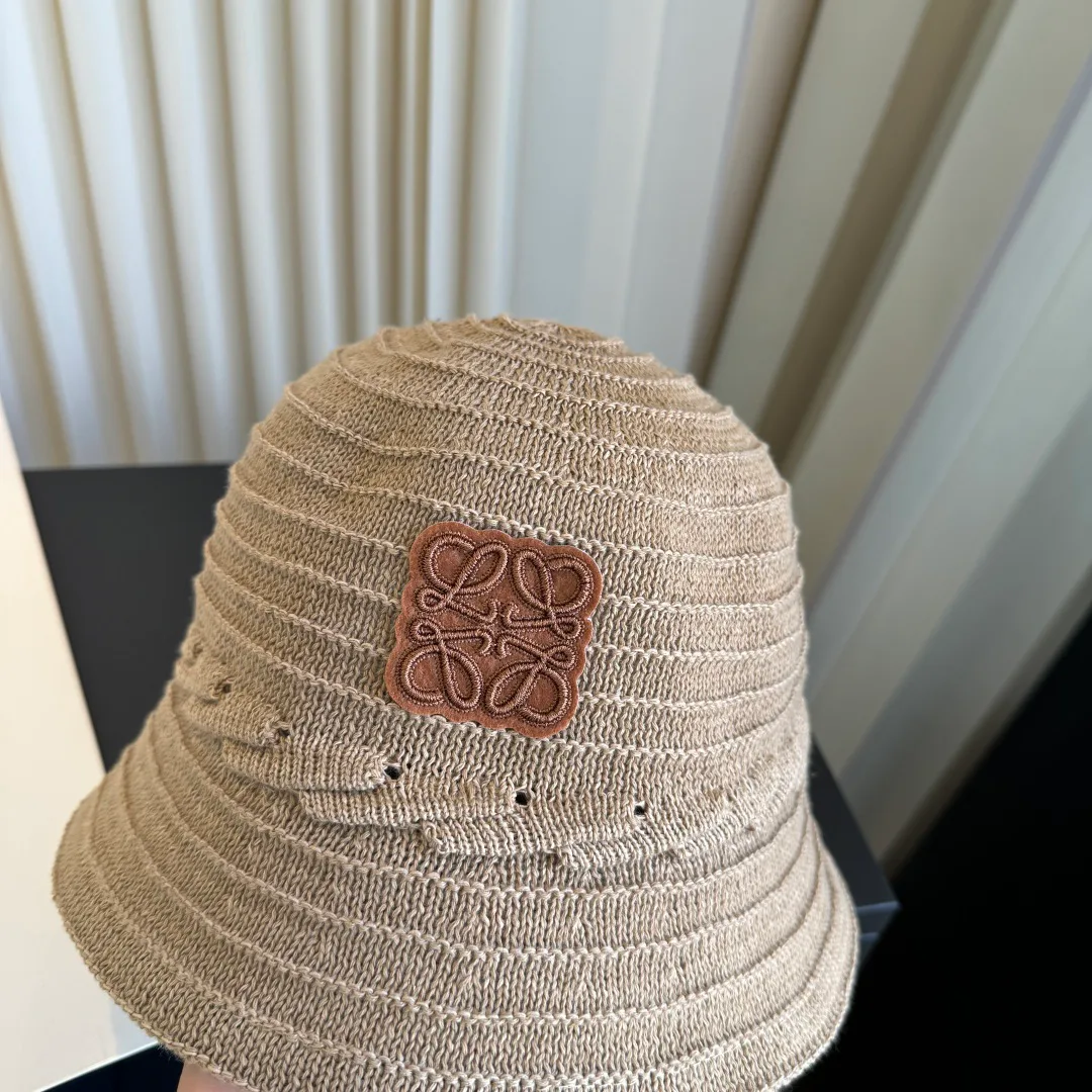 Hats LOEWE 17467714