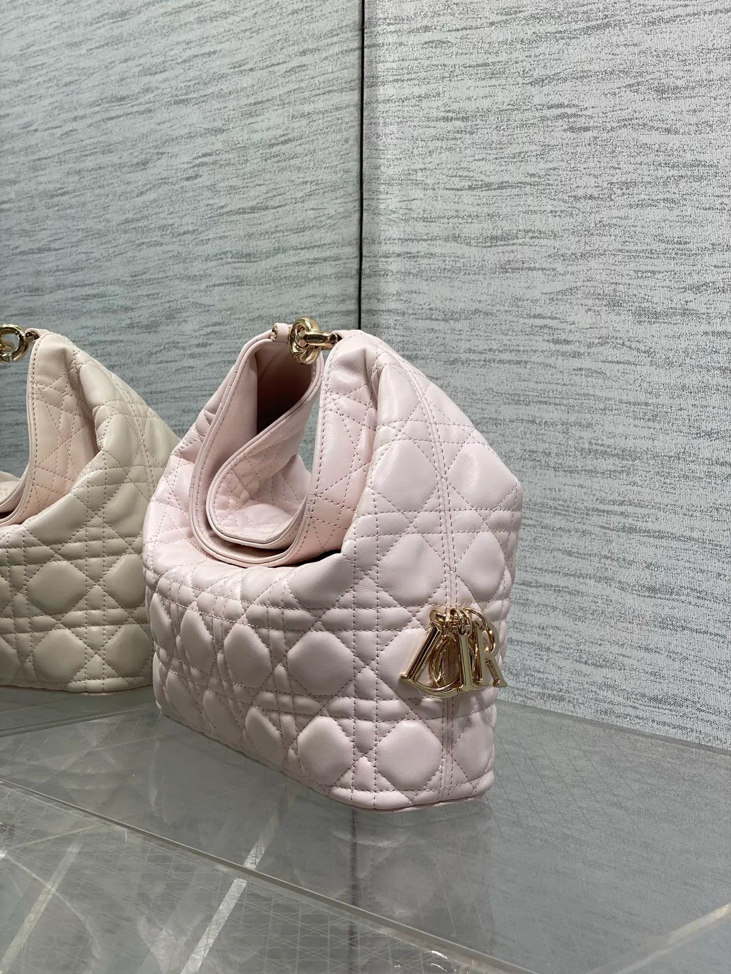 Women's Classic Handbags CHRISTIAN DIOR 17830932