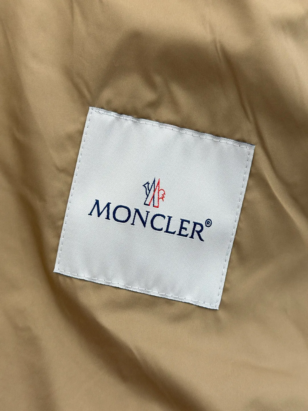 Men's Jackets And Down Jackets MONCLER 18359920