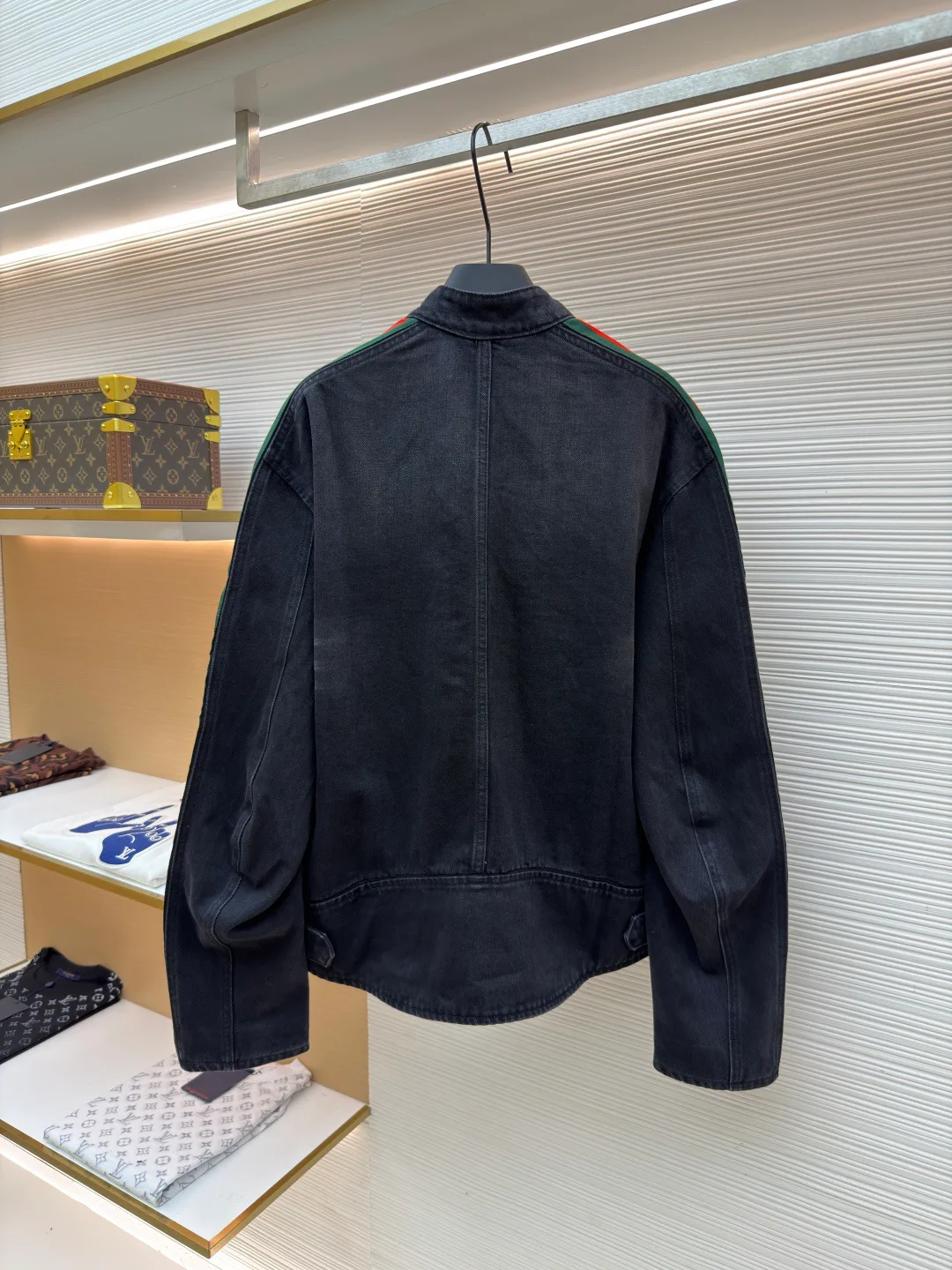 Men's Jackets And Down Jackets GUCCI 18153827