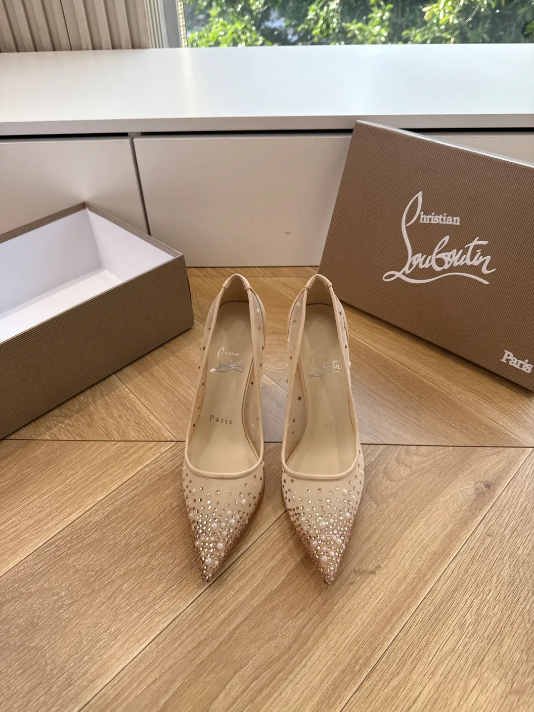 Women's Heels CHRISTIAN LOUBOUTIN 17480780