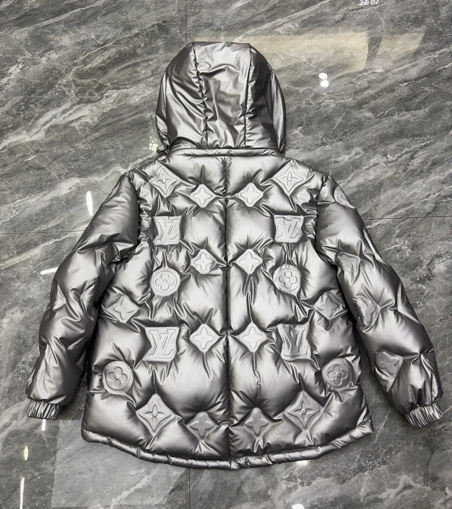 Men's Jackets And Down Jackets LOUIS VUITTON 17568664