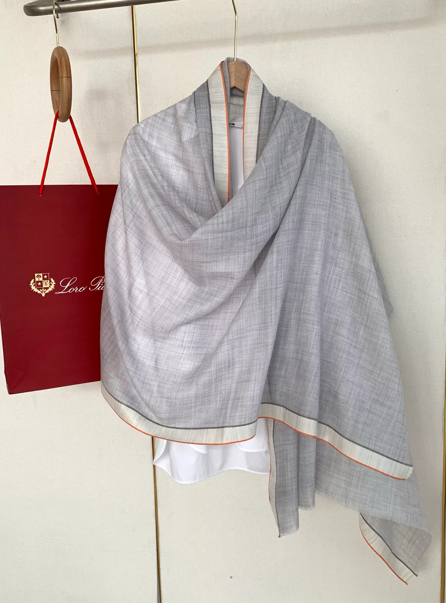 Scarves LORO PIANA 18093574
