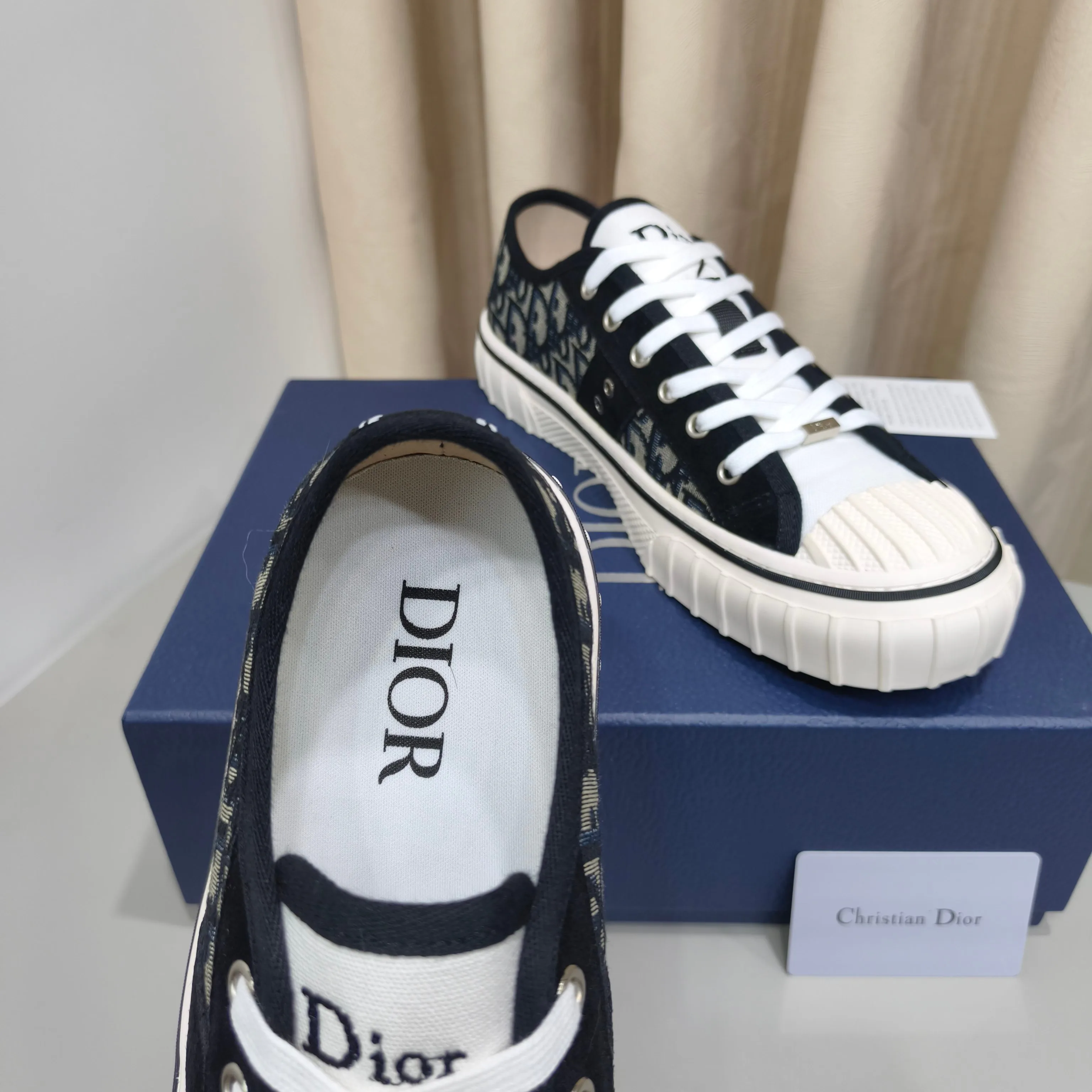 Men's Sneakers CHRISTIAN DIOR 17988734