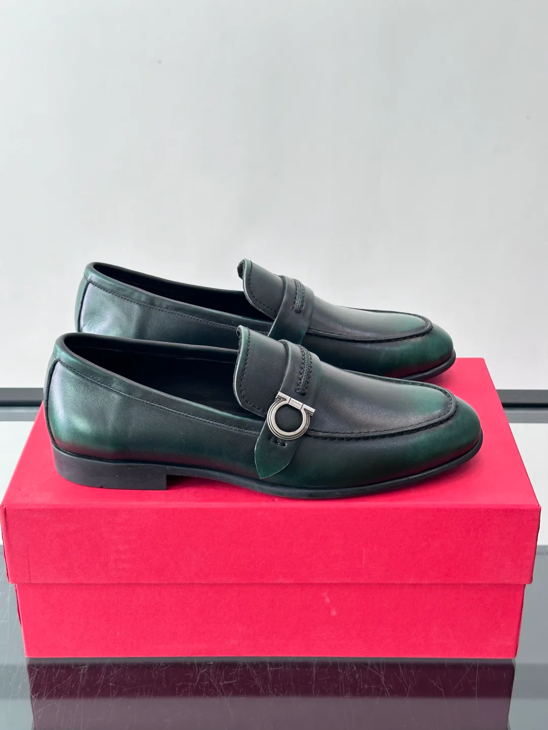 Men's Loafers And Dress Shoes SALVATORE FERRAGAMO 18079464