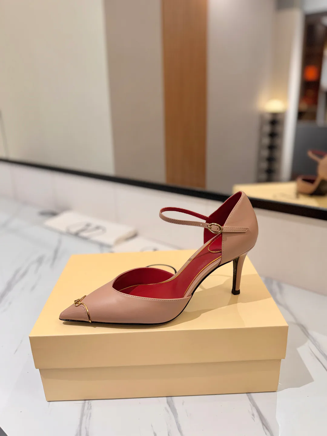 Women's Open-Toe Sandals VALENTINO 18134969
