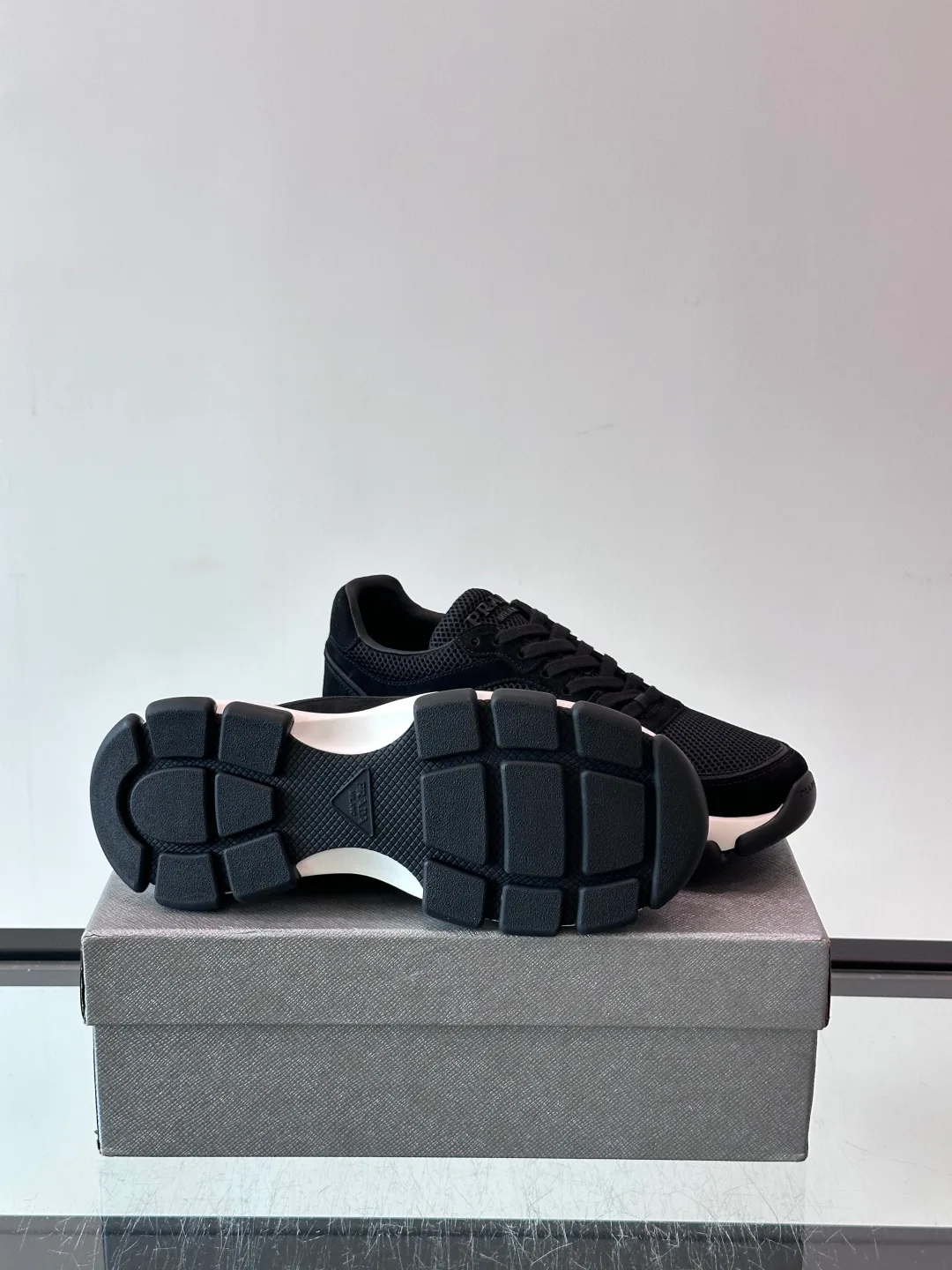 Women's Sneakers PRADA 18449475