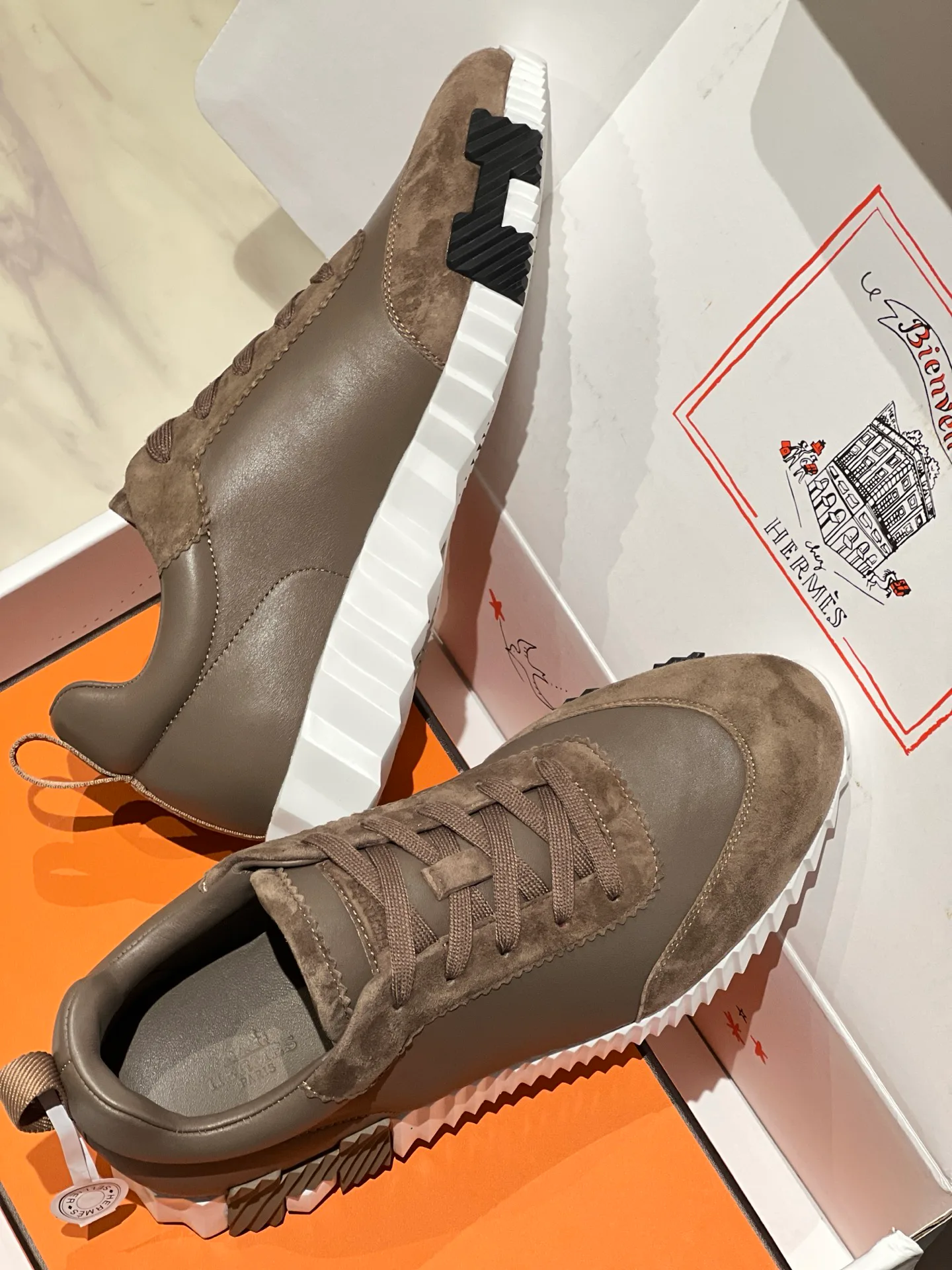 Women's Sneakers HERMES 18080319
