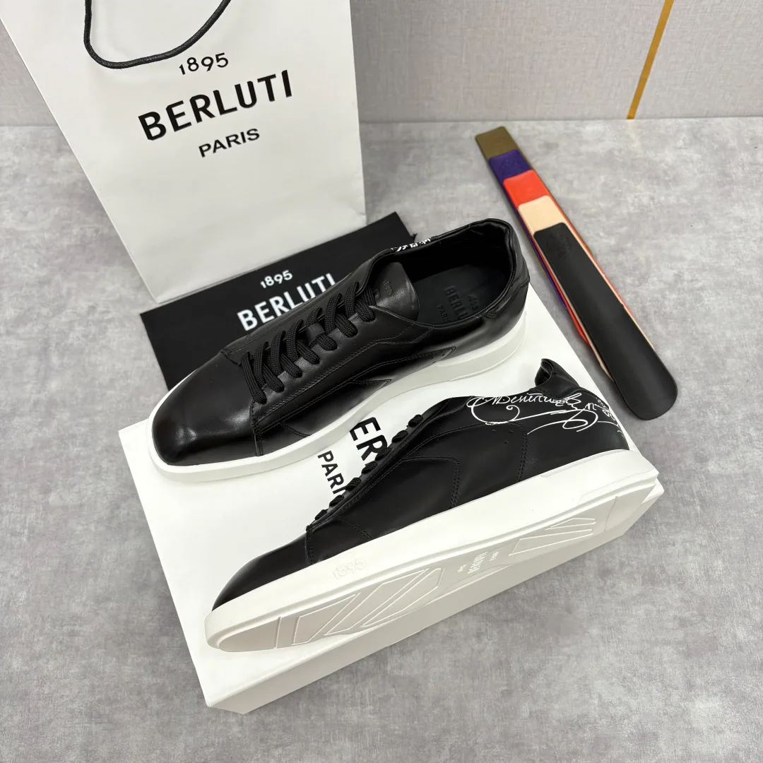 Men's Sneakers BERLUTI 18117376