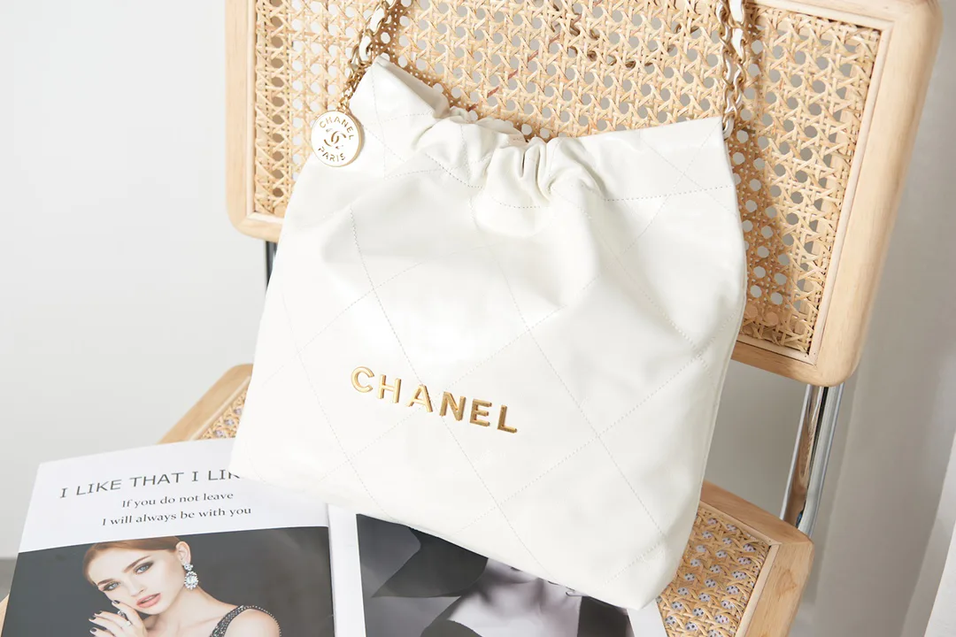 Women's Classic Handbags CHANEL 18065920
