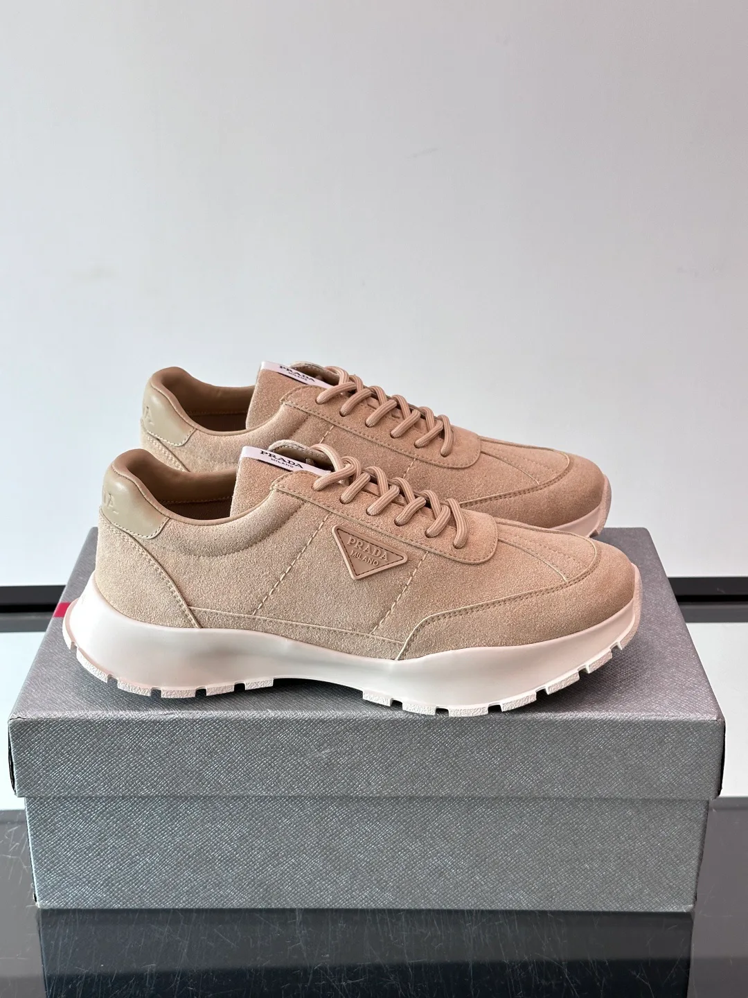 Men's Sneakers PRADA 18449484