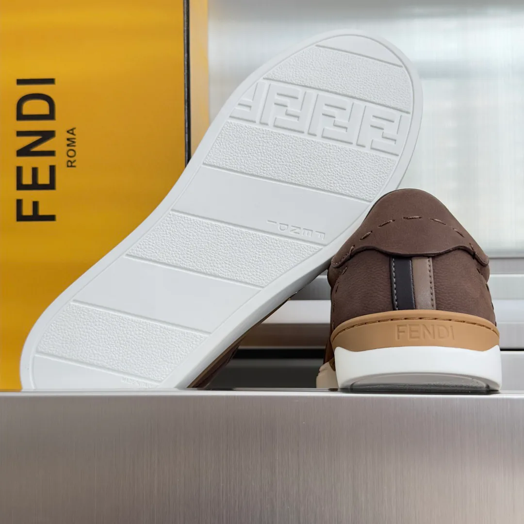 Men's Sneakers FENDI 17483860