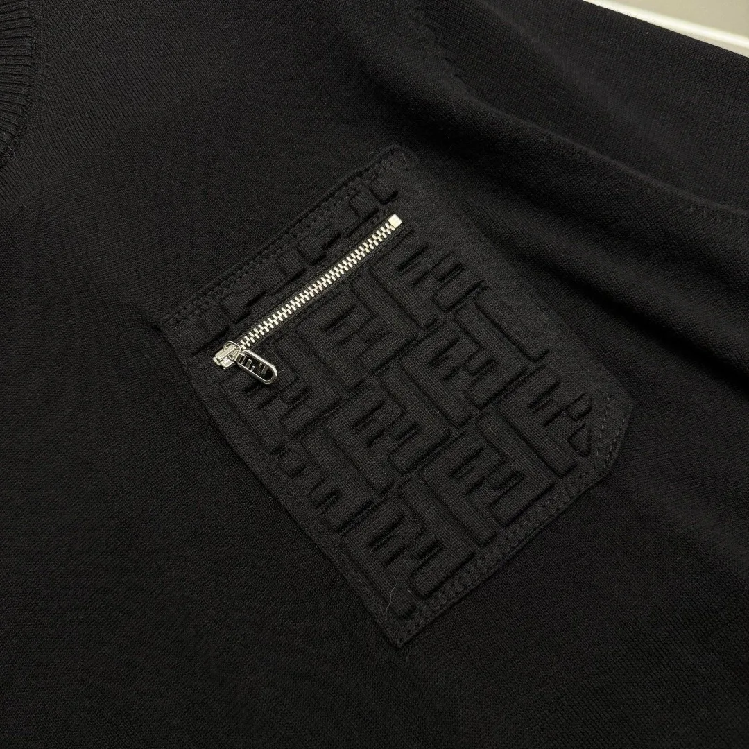Men's Jumpers And Sweaters FENDI 18327038
