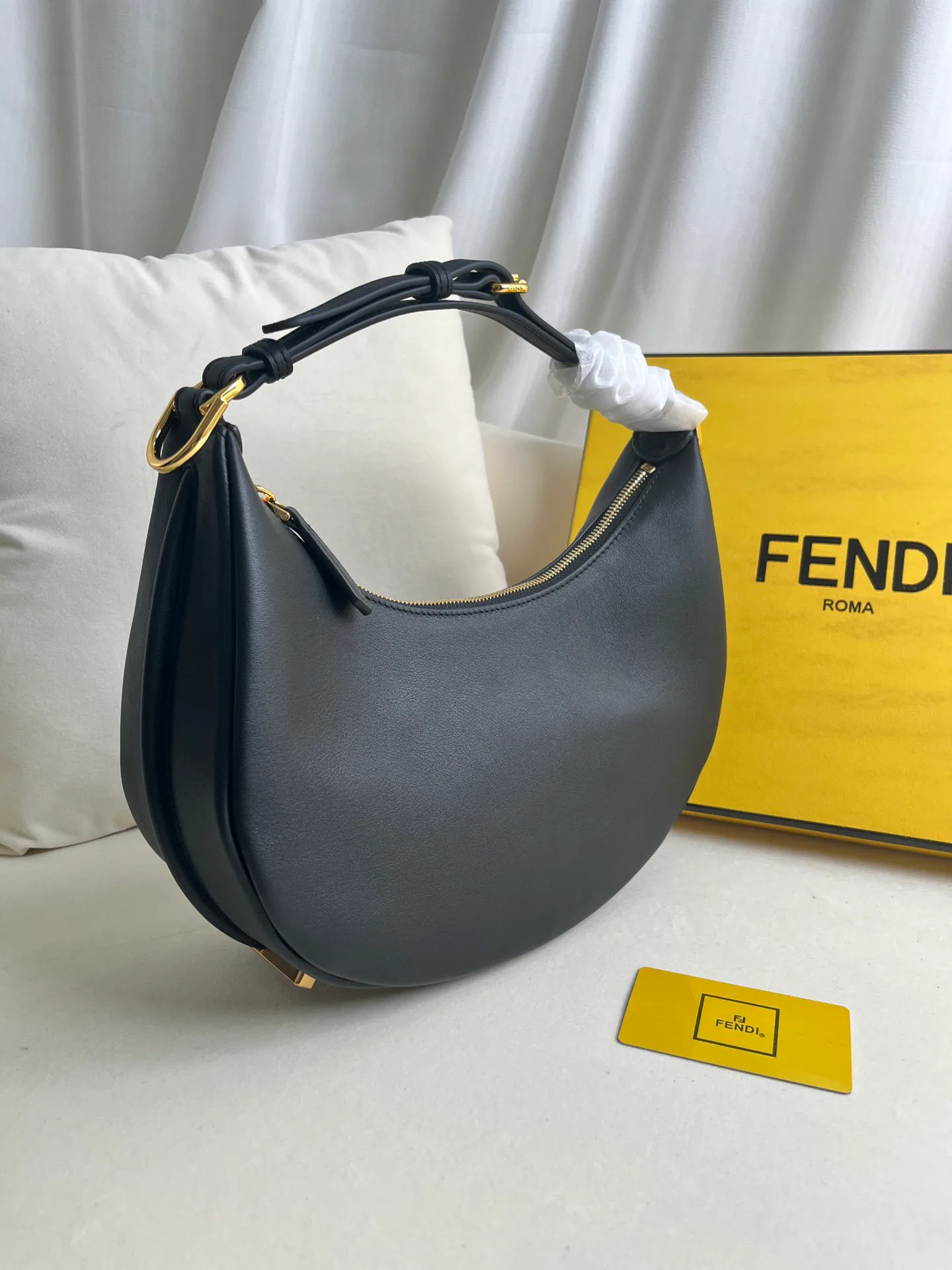 Women's Classic Handbags FENDI 17542200