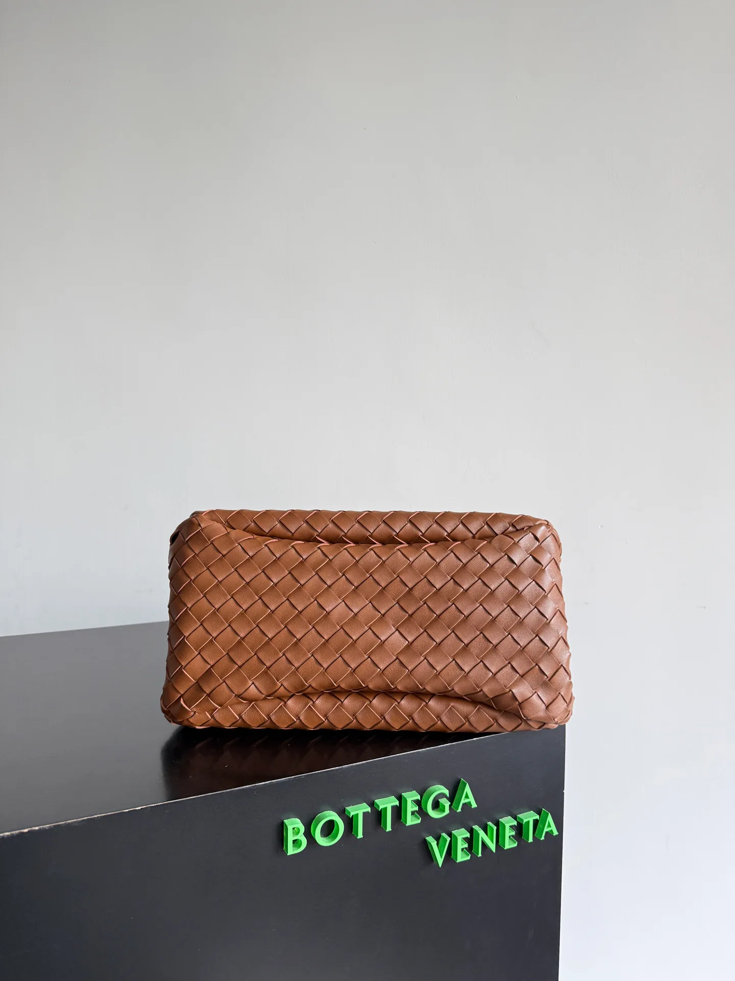 Women's Classic Handbags BOTTEGA VENETA 18266699