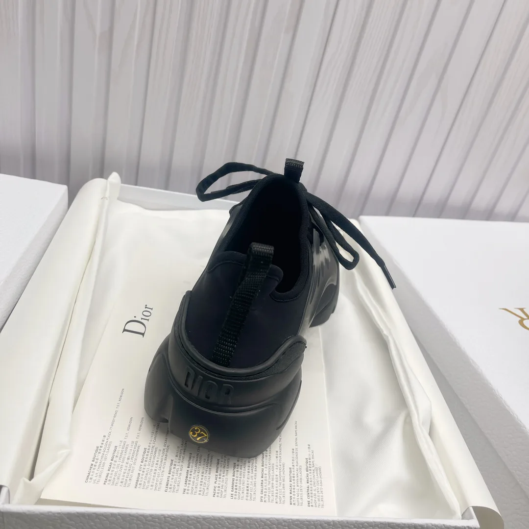 Women's Sneakers CHRISTIAN DIOR 17961591