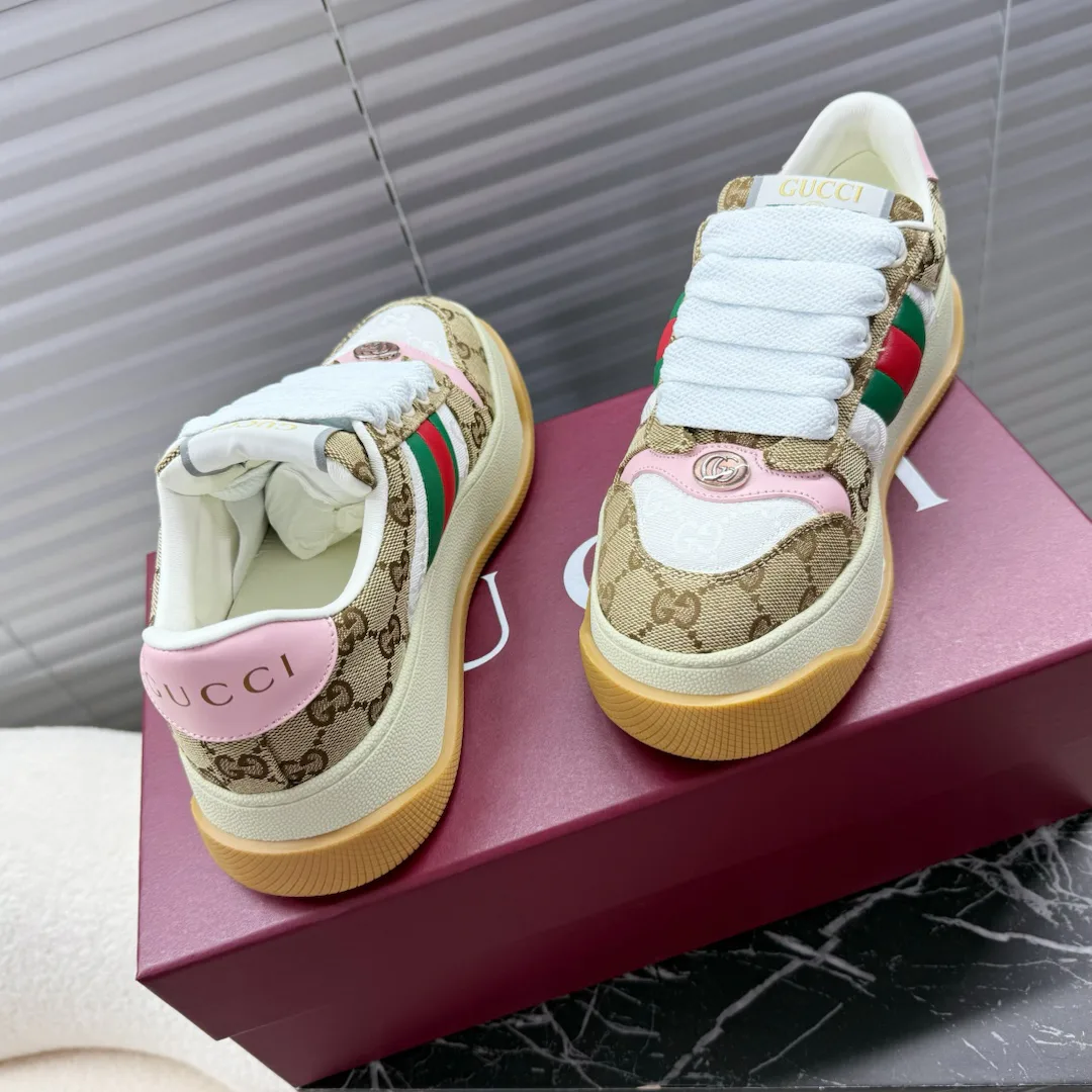 Women's Sneakers GUCCI 18011386
