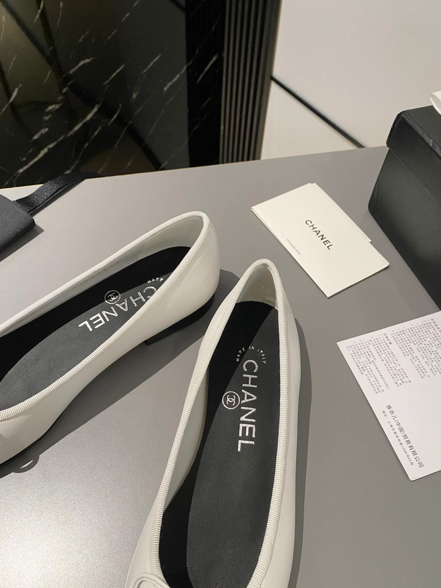 Women's Ballet Flats CHANEL 18120819