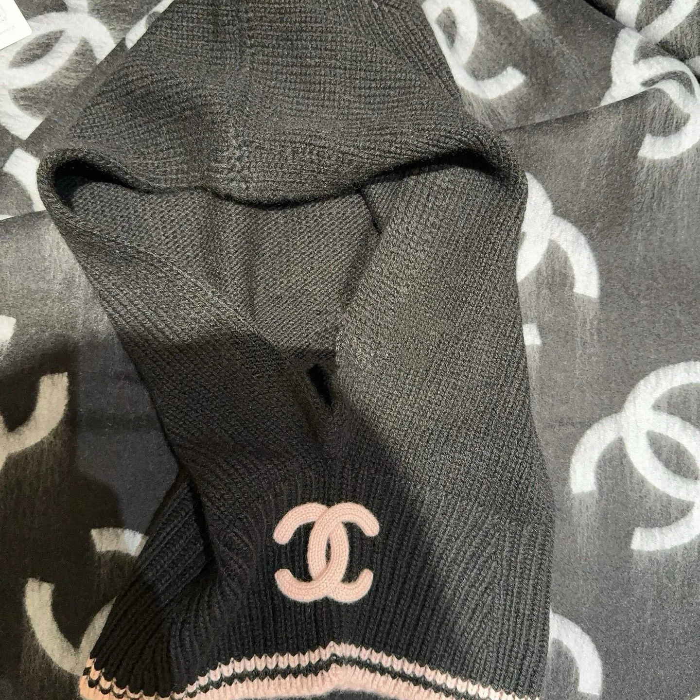 Hats CHANEL 18347846