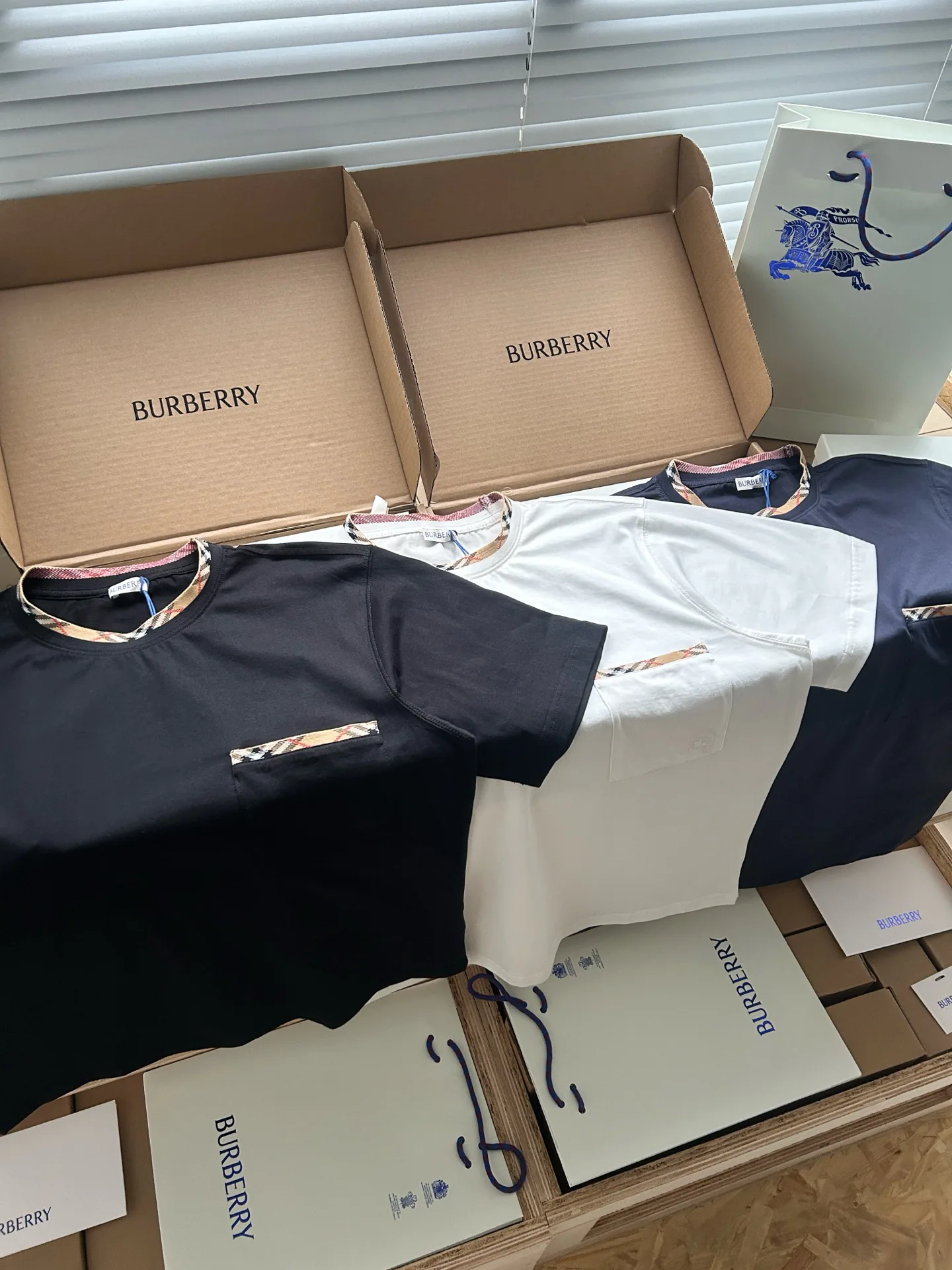 Men's T-Shirts BURBERRY 17117310