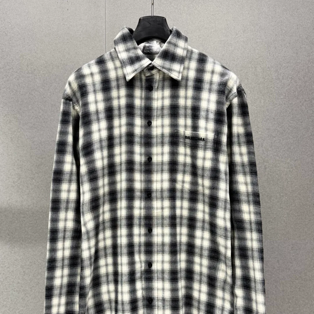 Men's Shirts BALENCIAGA 18327025