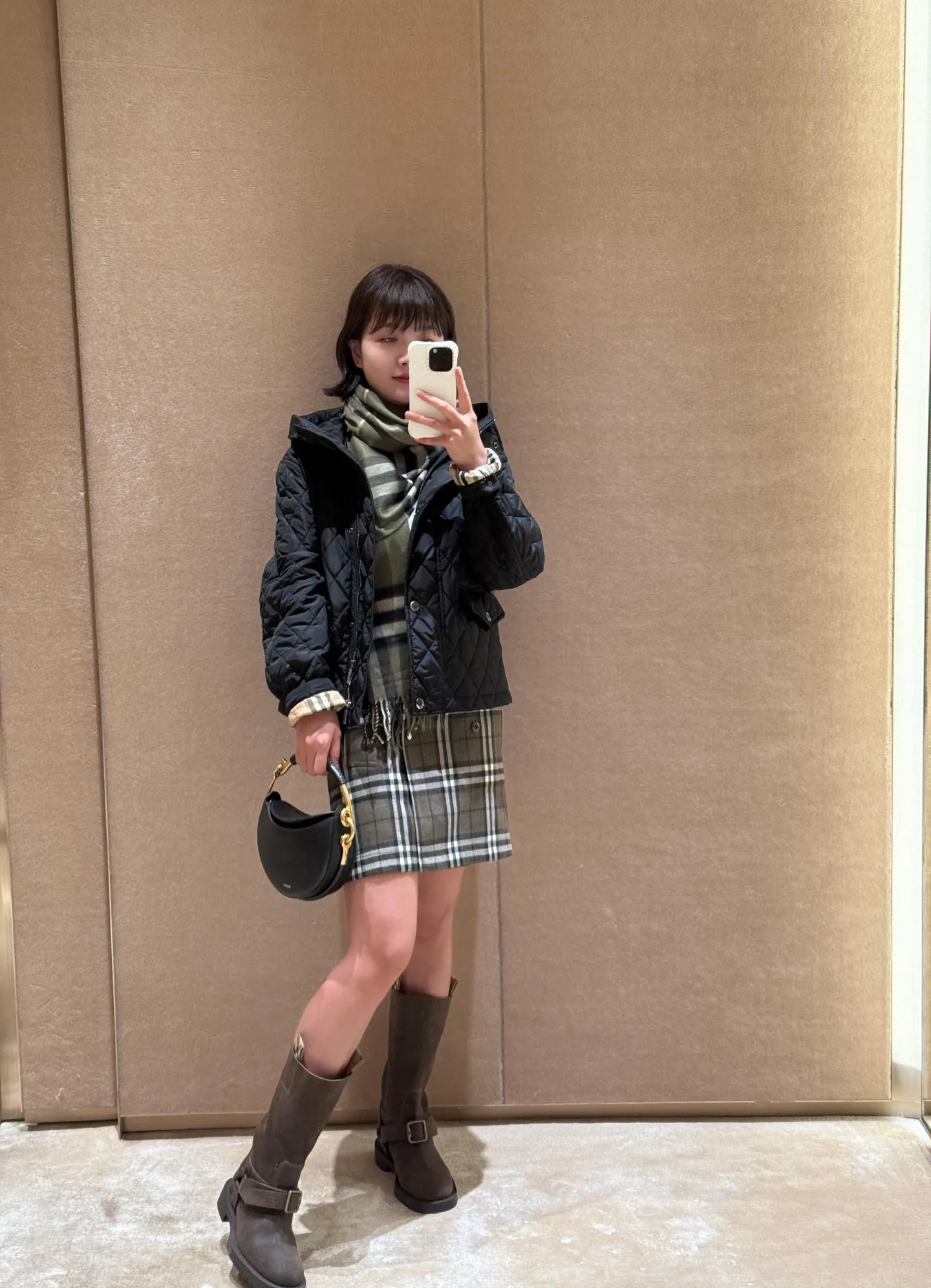 Women's Jackets And Down Jackets BURBERRY 18033913