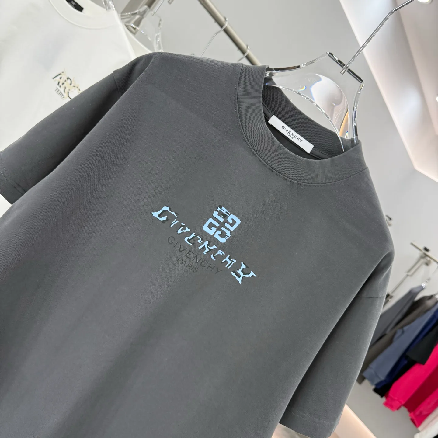 Men's T-Shirts GIVENCHY 17974726