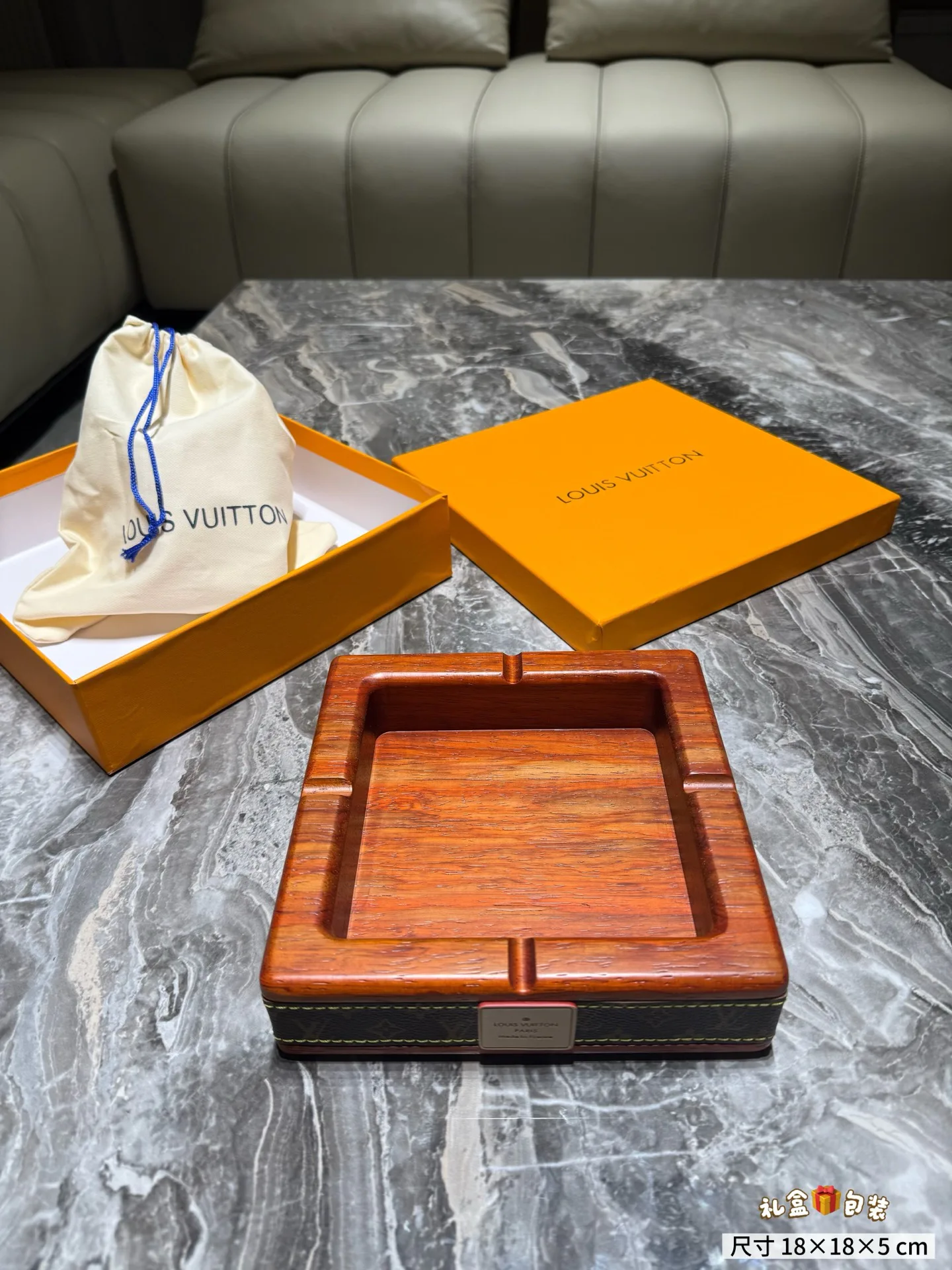 Tableware LOUIS VUITTON 18013637