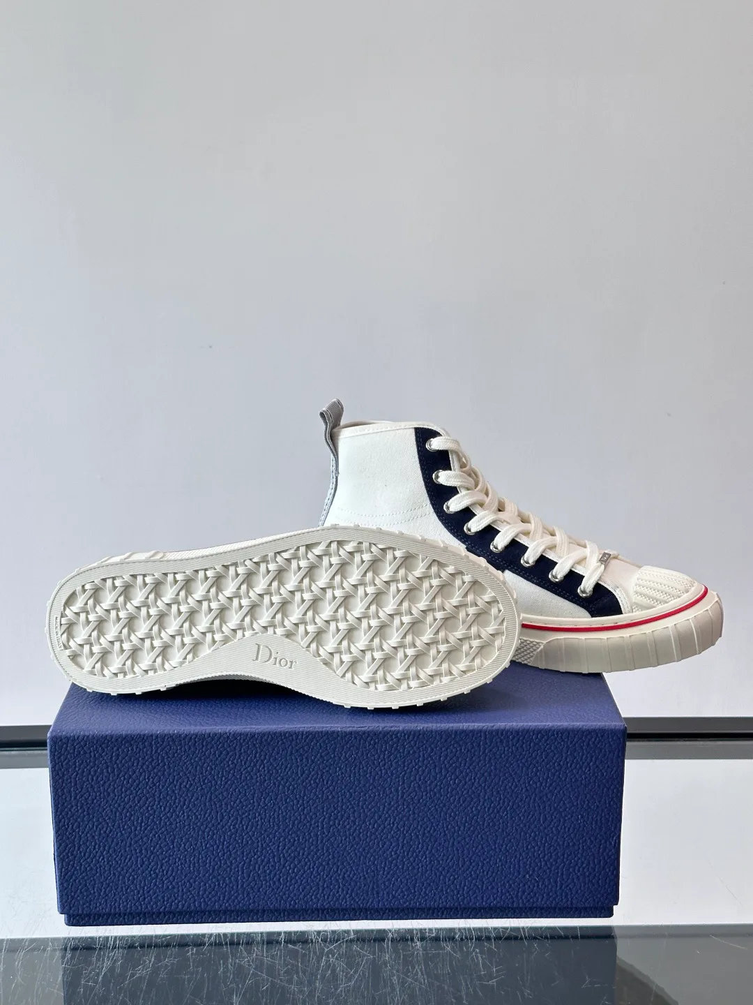 Women's Sneakers CHRISTIAN DIOR 18118772