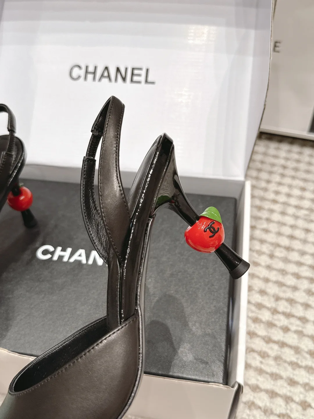 Women's Open-Toe Sandals CHANEL 17784794