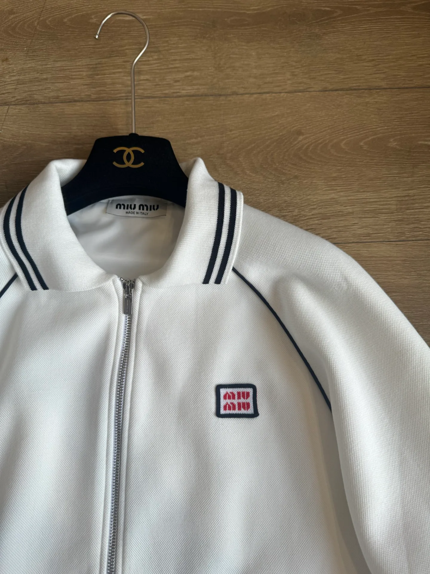 Women's Jackets And Down Jackets MIU MIU 17644238