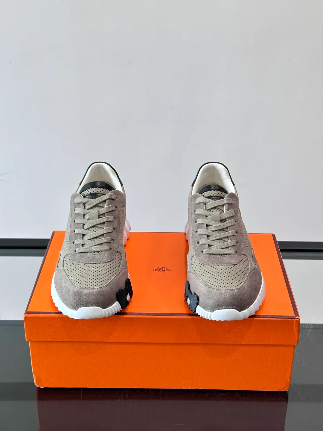 Women's Sneakers HERMES 17439909