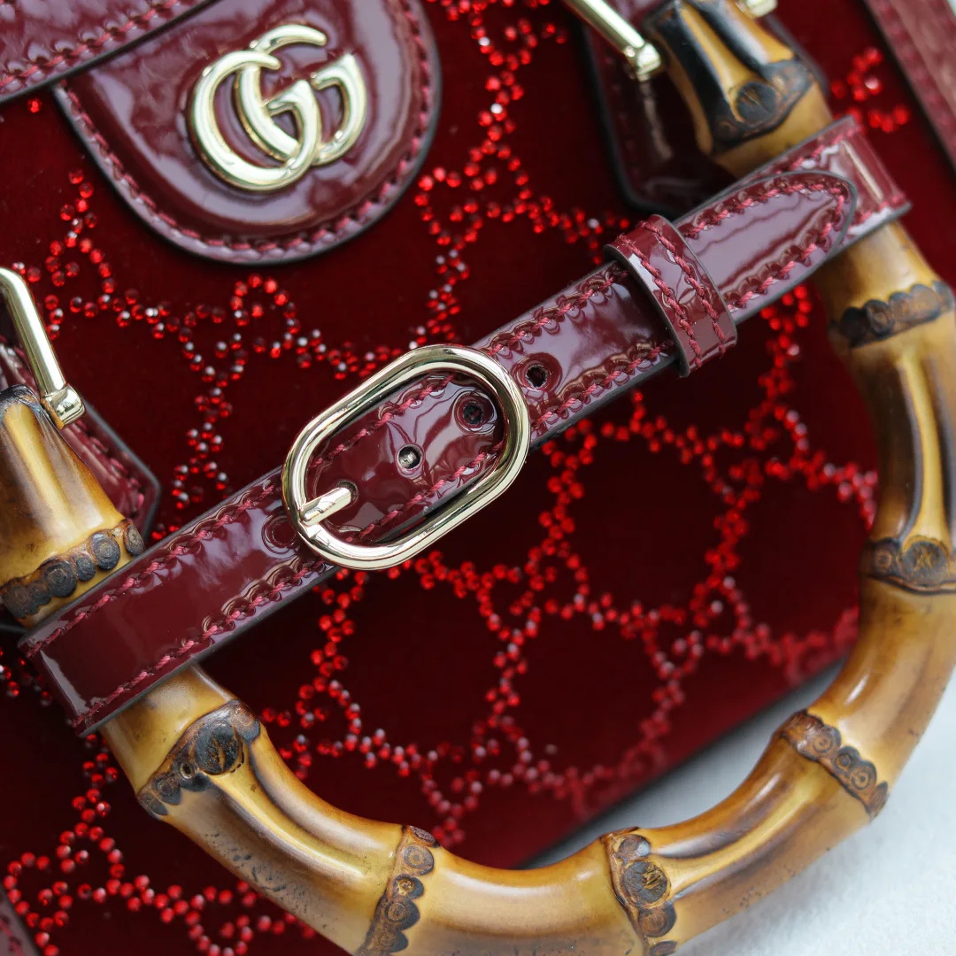 Women's Classic Handbags GUCCI 17851313