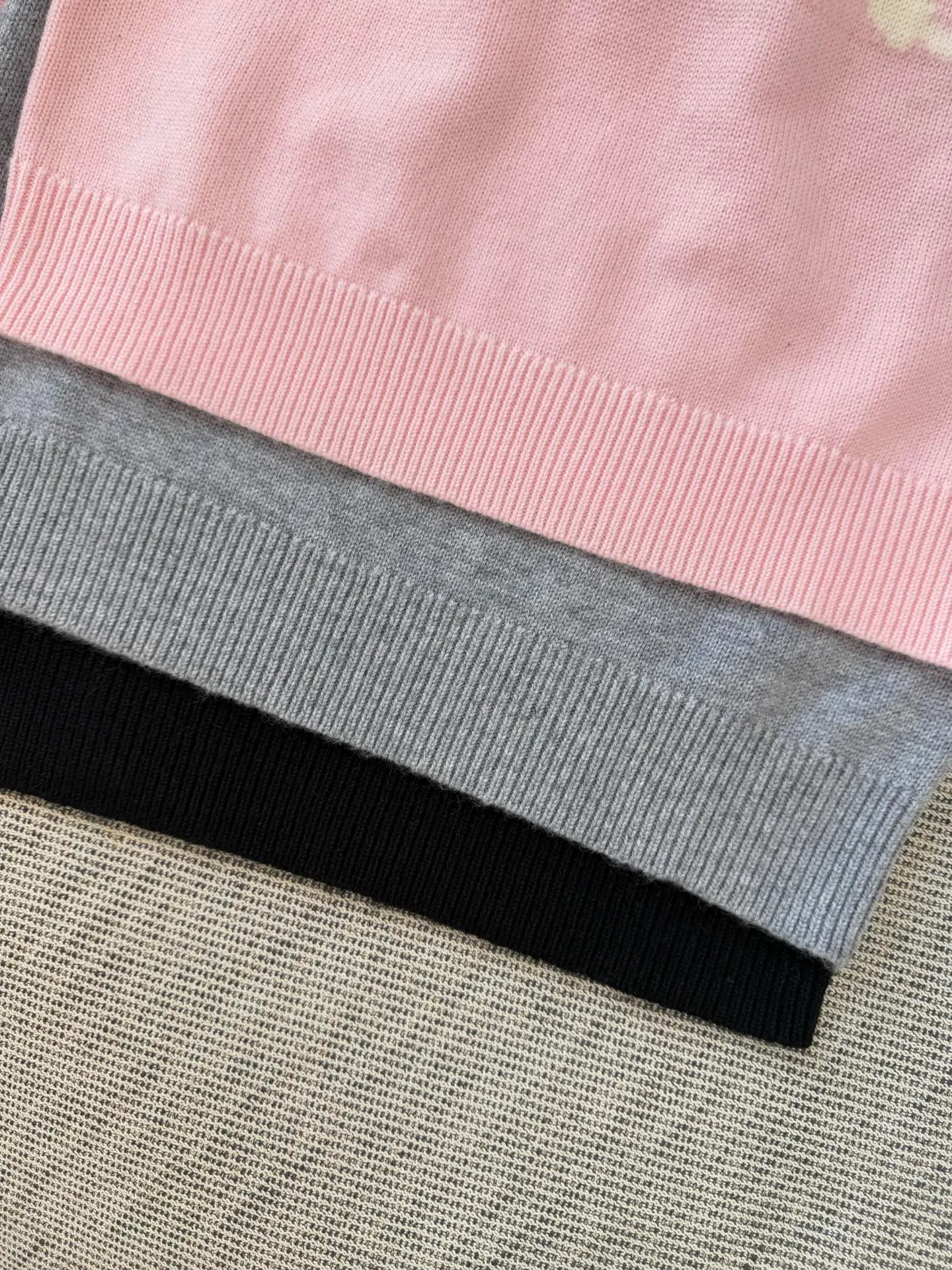 Women's Jumpers And Sweaters BURBERRY 18540339