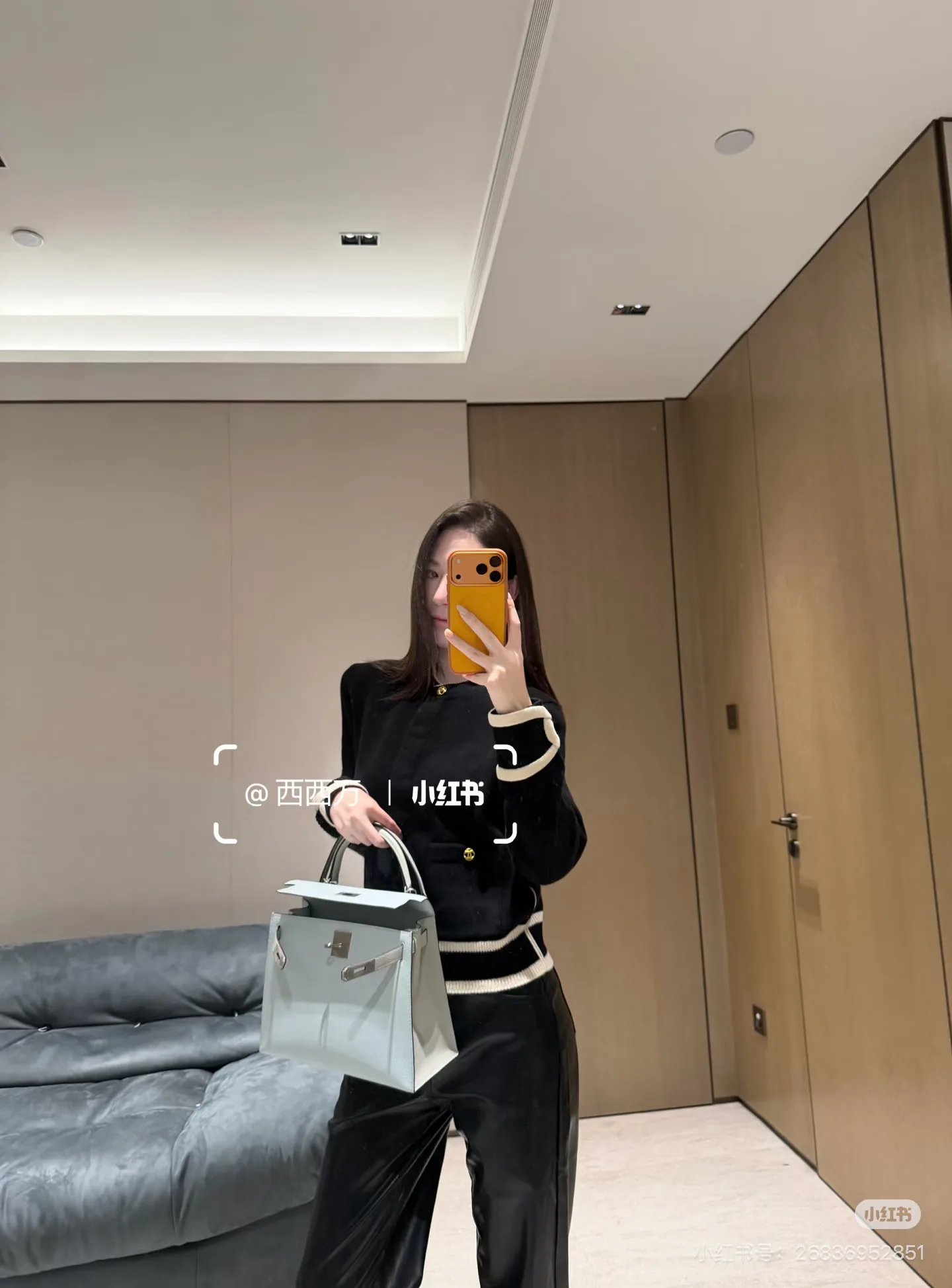 Women's Jumpers And Sweaters CHANEL 18524597