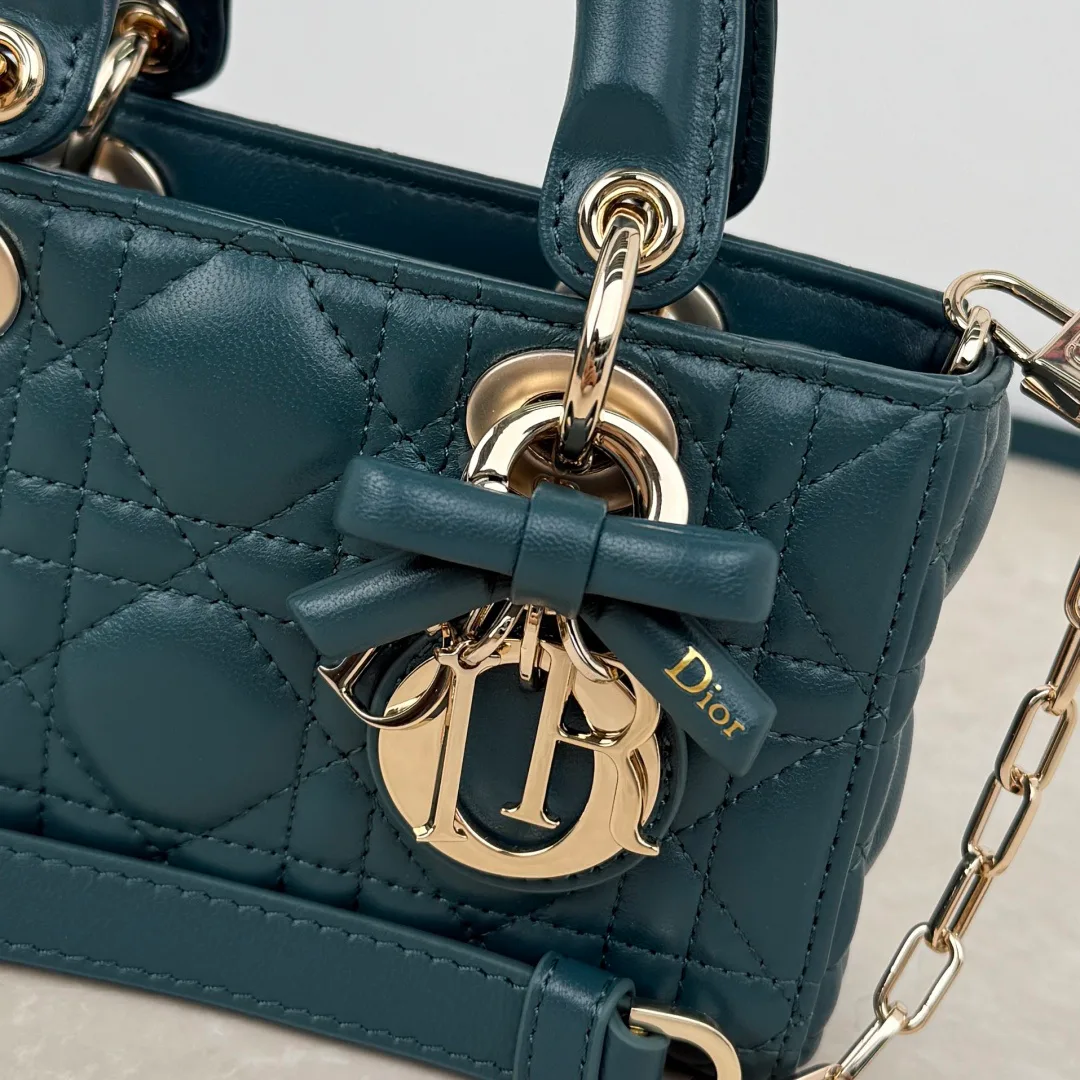Women's Classic Handbags CHRISTIAN DIOR 18242052