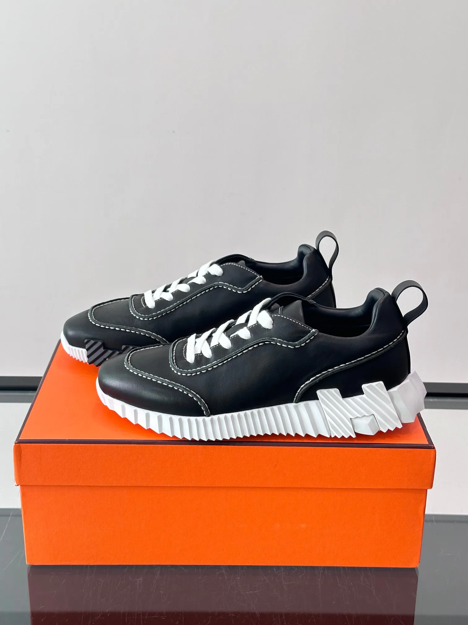 Men's Sneakers HERMES 18516243