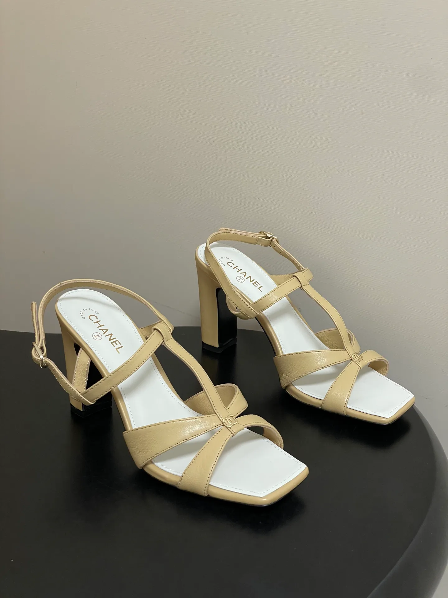 Women's Open-Toe Sandals CHANEL 17302901