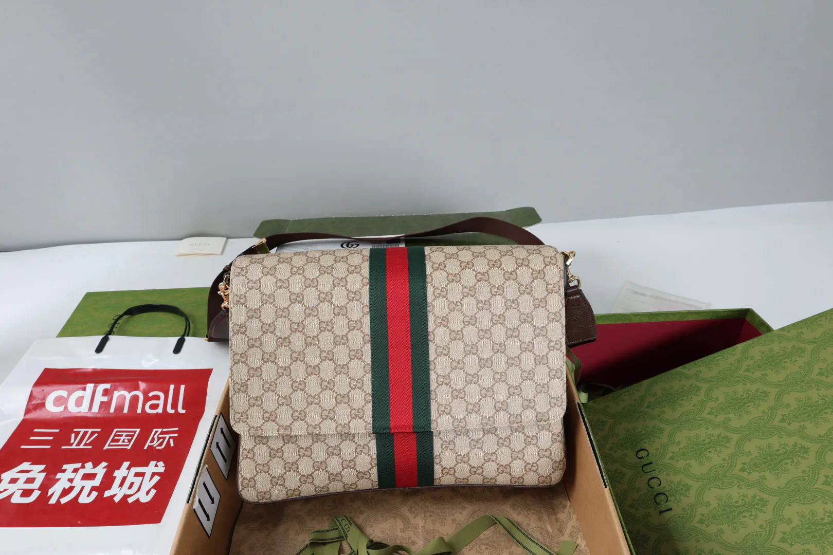 Women's Classic Handbags GUCCI 18065488