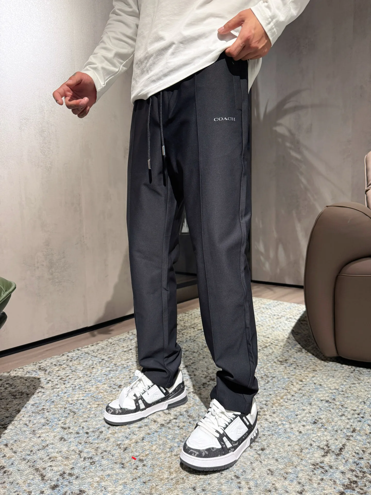 Men's Trousers COACH 18097697