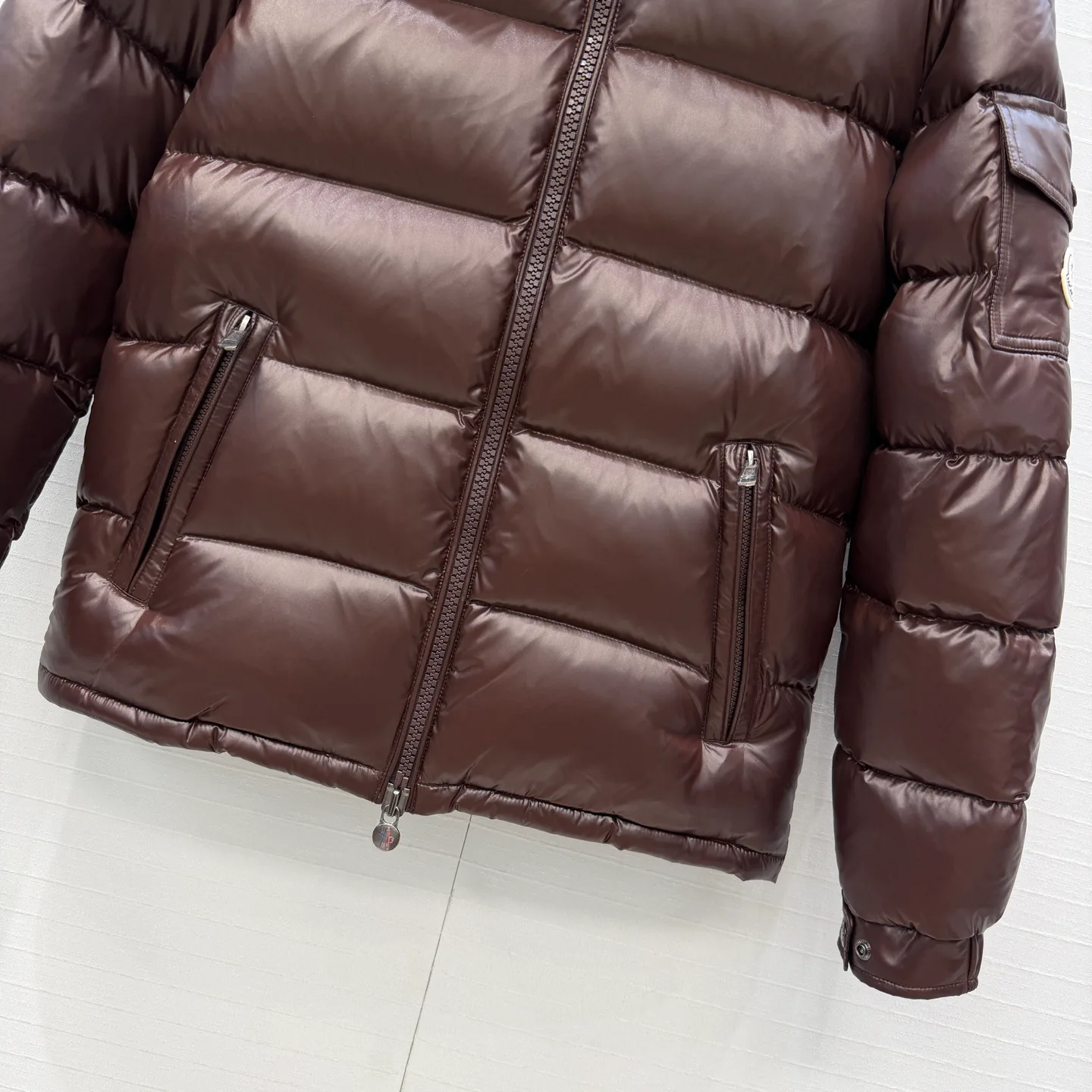 Women's Jackets And Down Jackets MONCLER 18184277